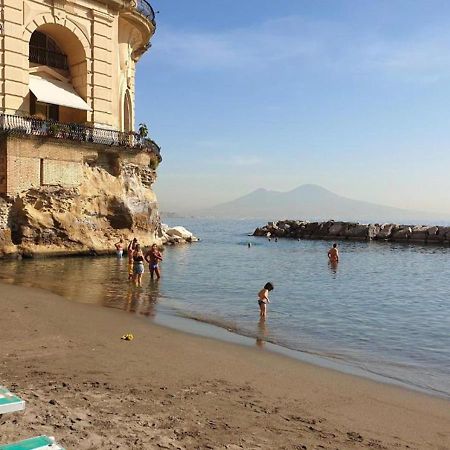 Apartments Hotel Real Suite Napoli Chiaia Mergellina Buitenkant foto